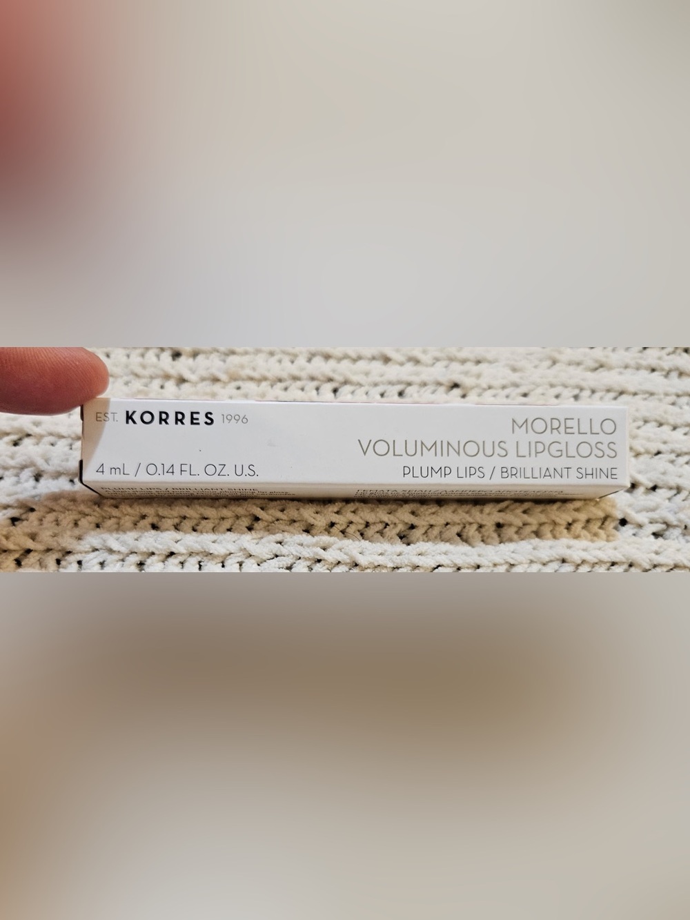 Korres Morello Voluminous Lipgloss - bloody cherry